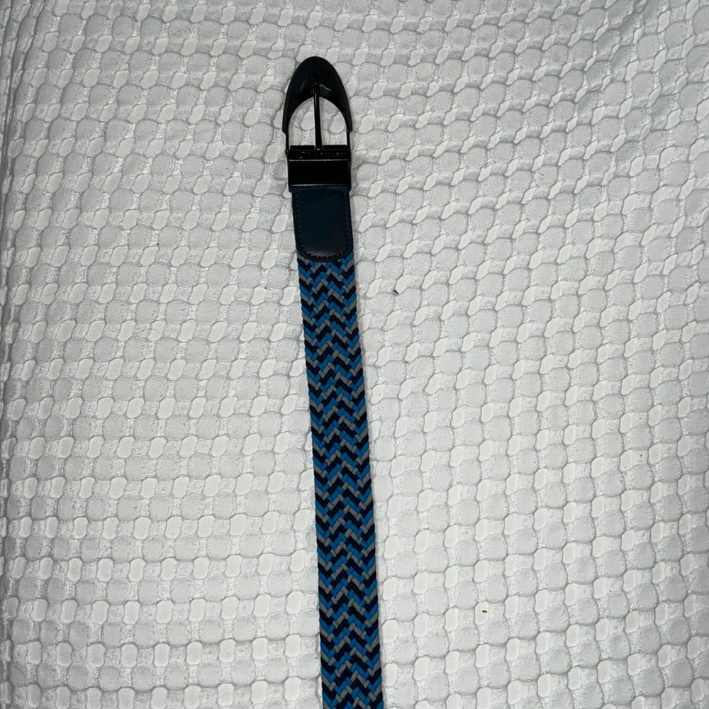 Oakley braided stretch belt. 45” long.